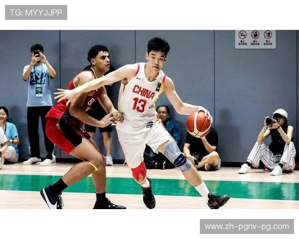 足球运动员畅谈CBA球队管理与青训体系建设的现状与未来